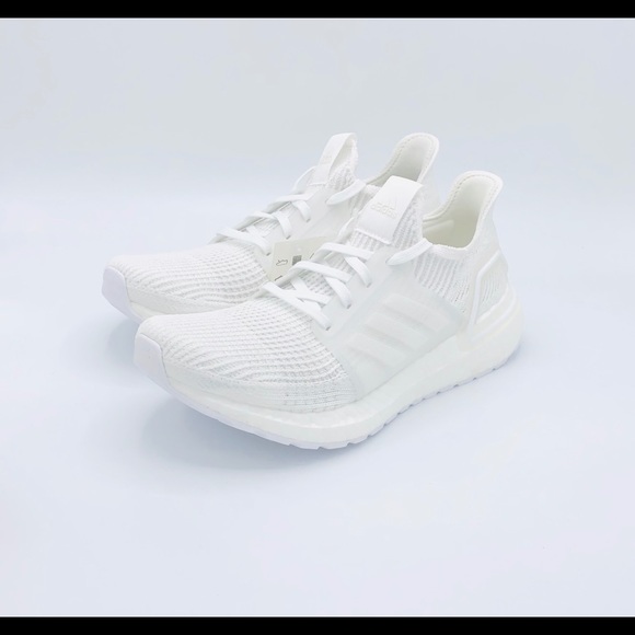 NEW adidas Ultraboost 19 Women's Running Shoes - Picture 2 of 7
